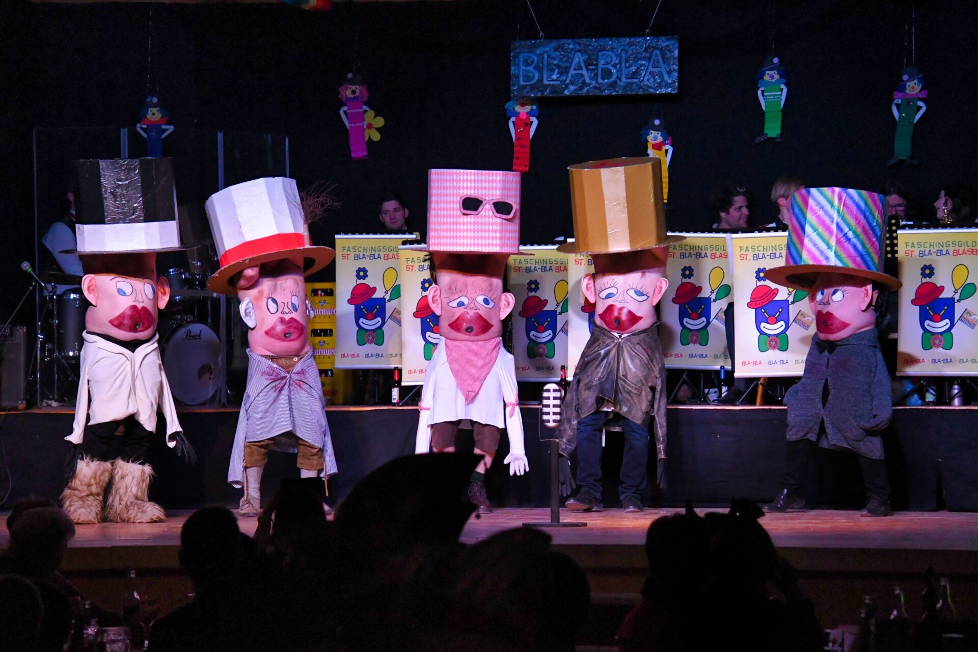 Fasching Blasen 10. 02 2024 112